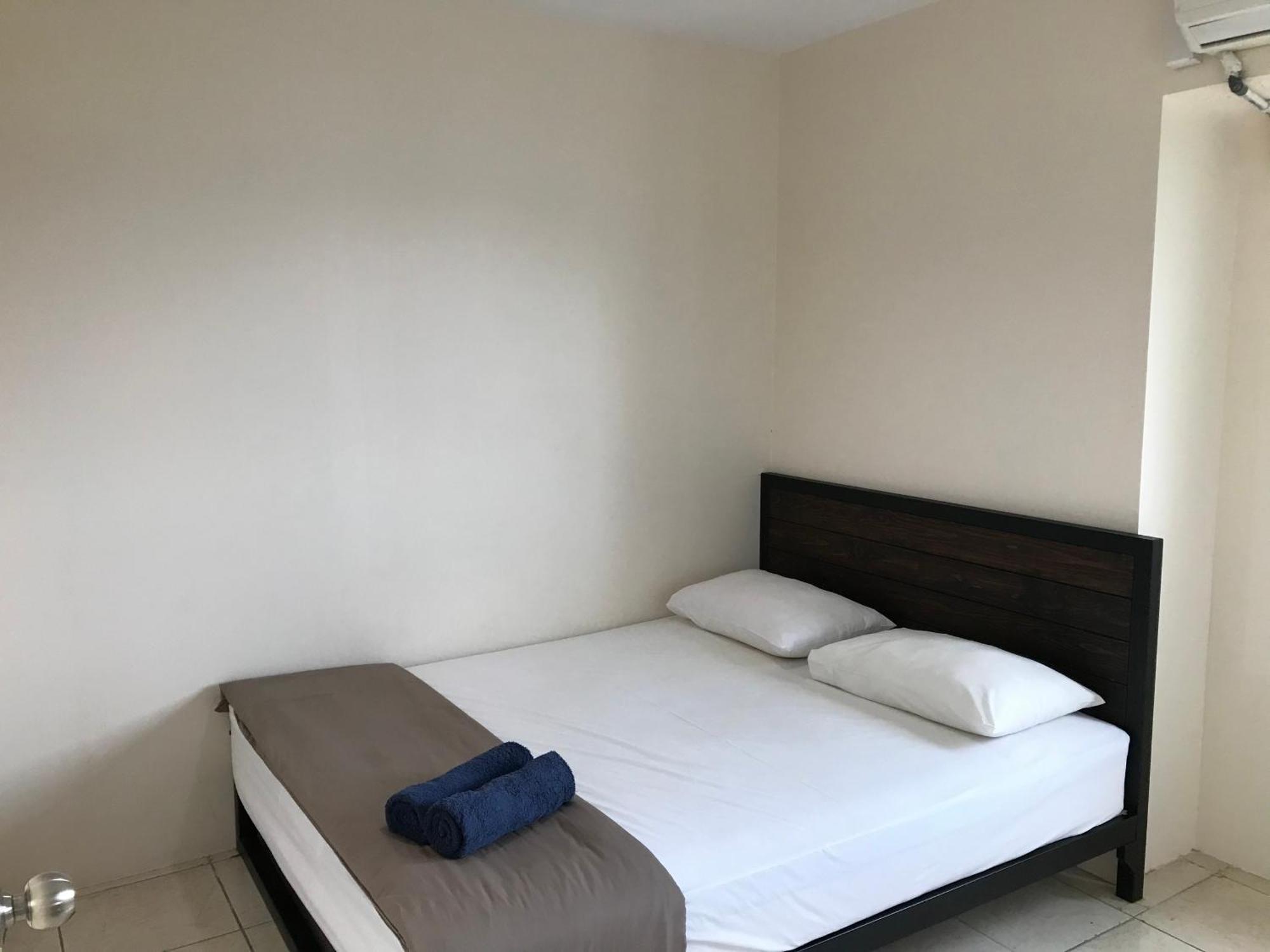 Queen Victoria Apartment Batam 객실 사진