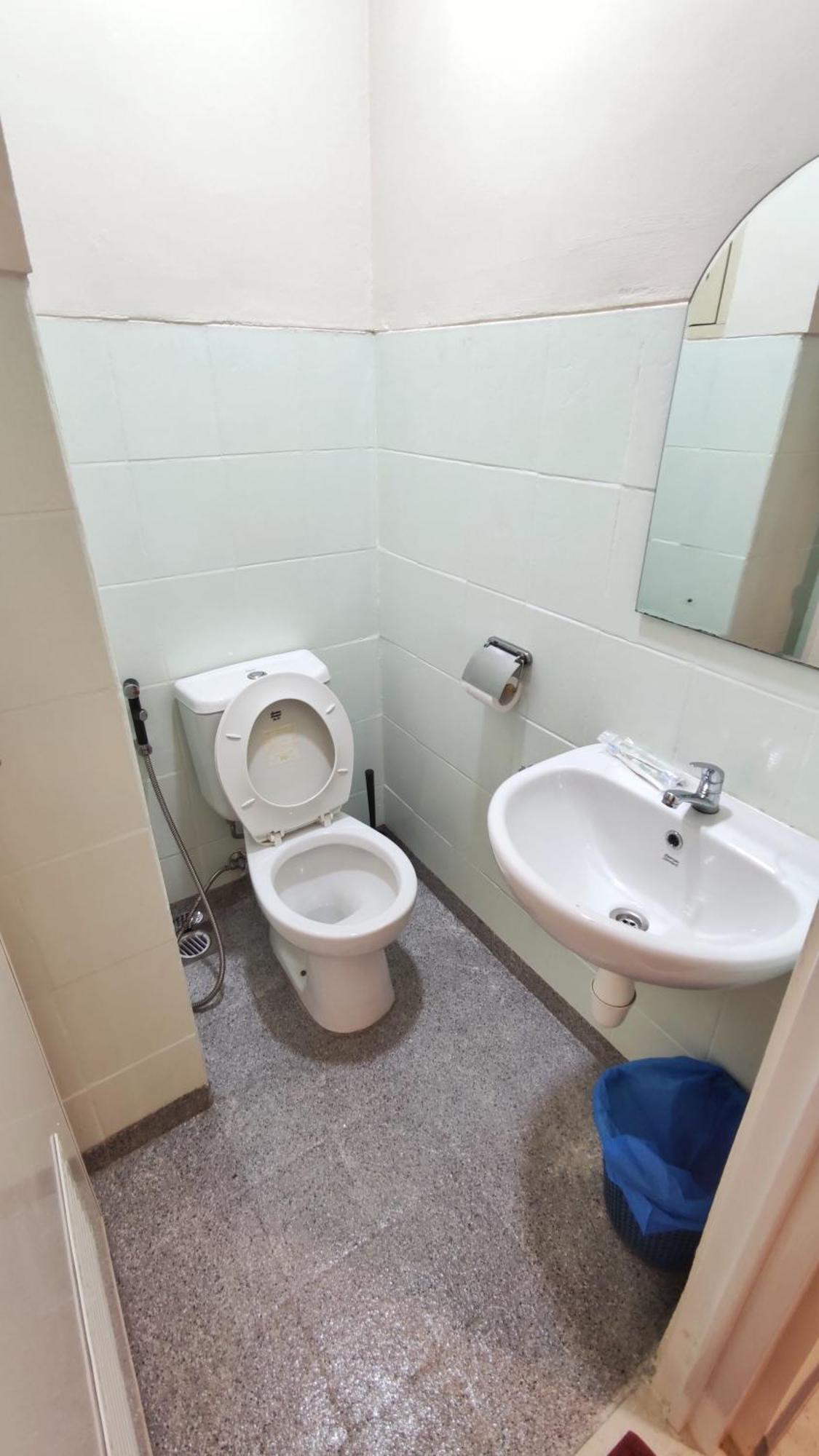 Queen Victoria Apartment Batam 객실 사진