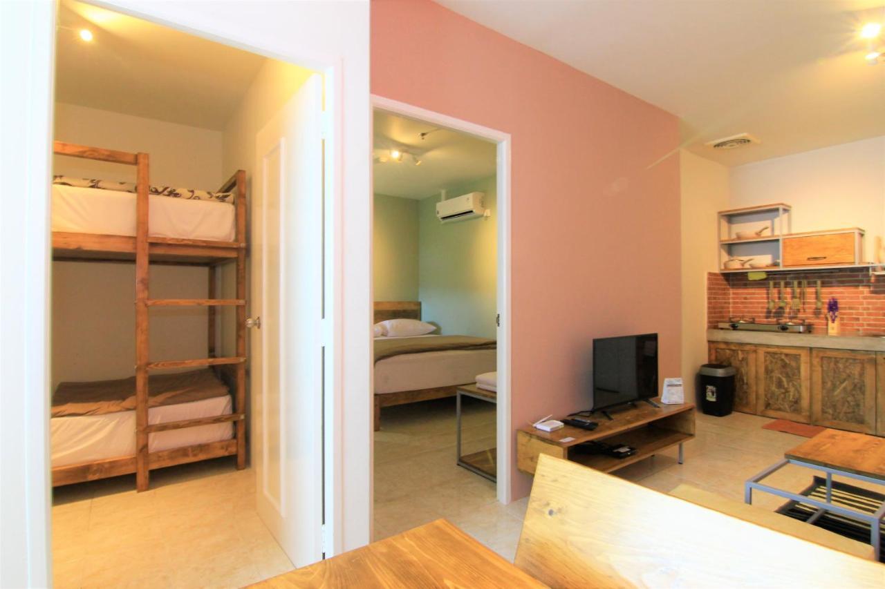 Queen Victoria Apartment Batam 외부 사진
