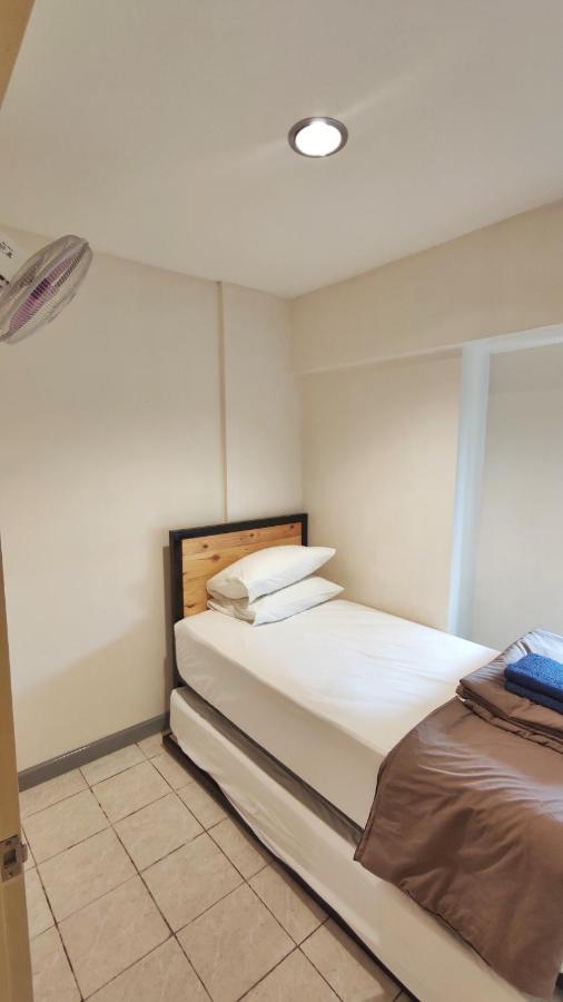 Queen Victoria Apartment Batam 외부 사진